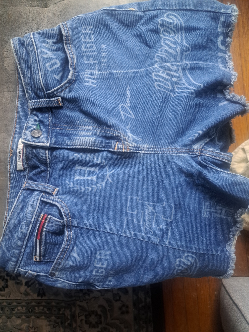 Tommy Hilfiger Blue Denim Relaxed Women's Shorts